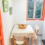 Fado! Cozy Flat Next To Flowers Garden شقة